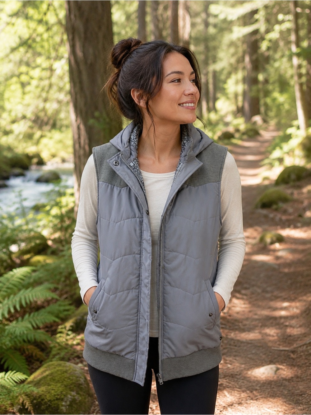 Carve Designs Gray Hooded Puffer Vest | Cozy Outdoor Layer Size Small